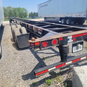 53 ft Hyundai Shipping Container Chassis – 2011 Intermodal Trailer