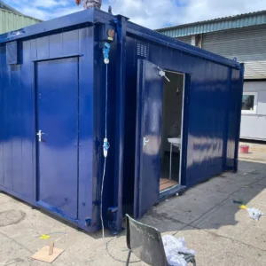16ft x 9ft Toilet Block Shipping Container – 3+1 Modular Sanitation Unit — product view 1